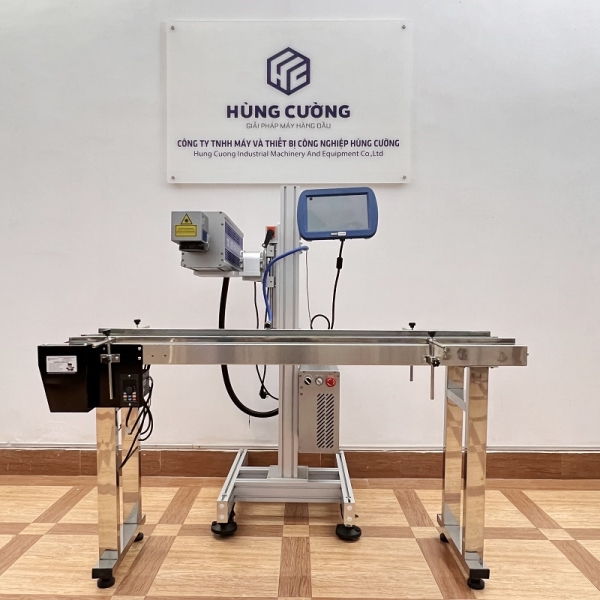 Máy khắc laser CO2 - Máy In Hùng Cường - Công Ty TNHH Máy Và Thiết Bị Công Nghiệp Hùng Cường